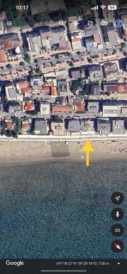 Luxurious Seaside Apartment Durrës Extérieur photo