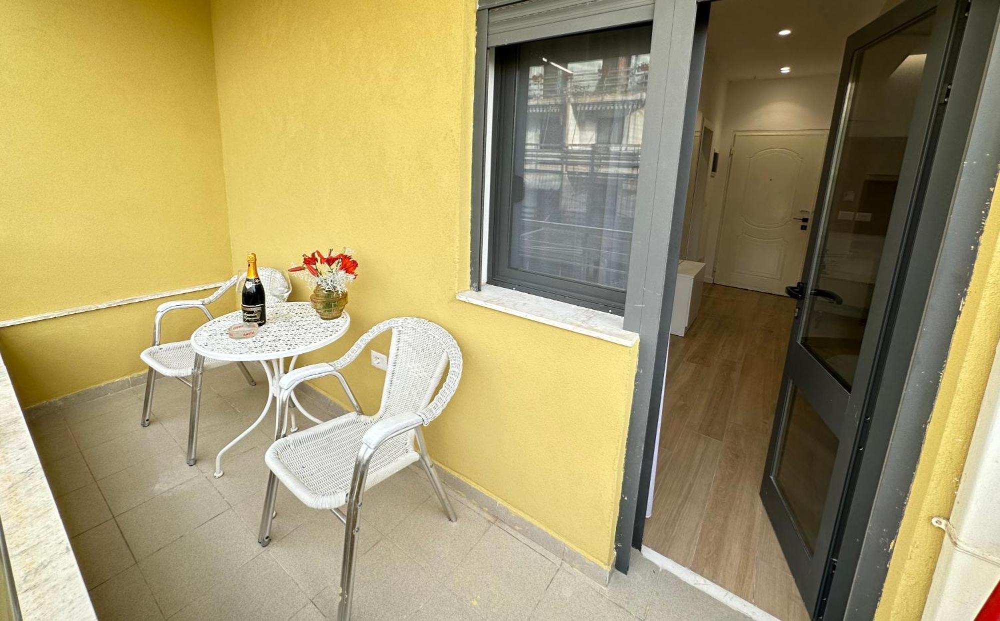 Luxurious Seaside Apartment Durrës Extérieur photo